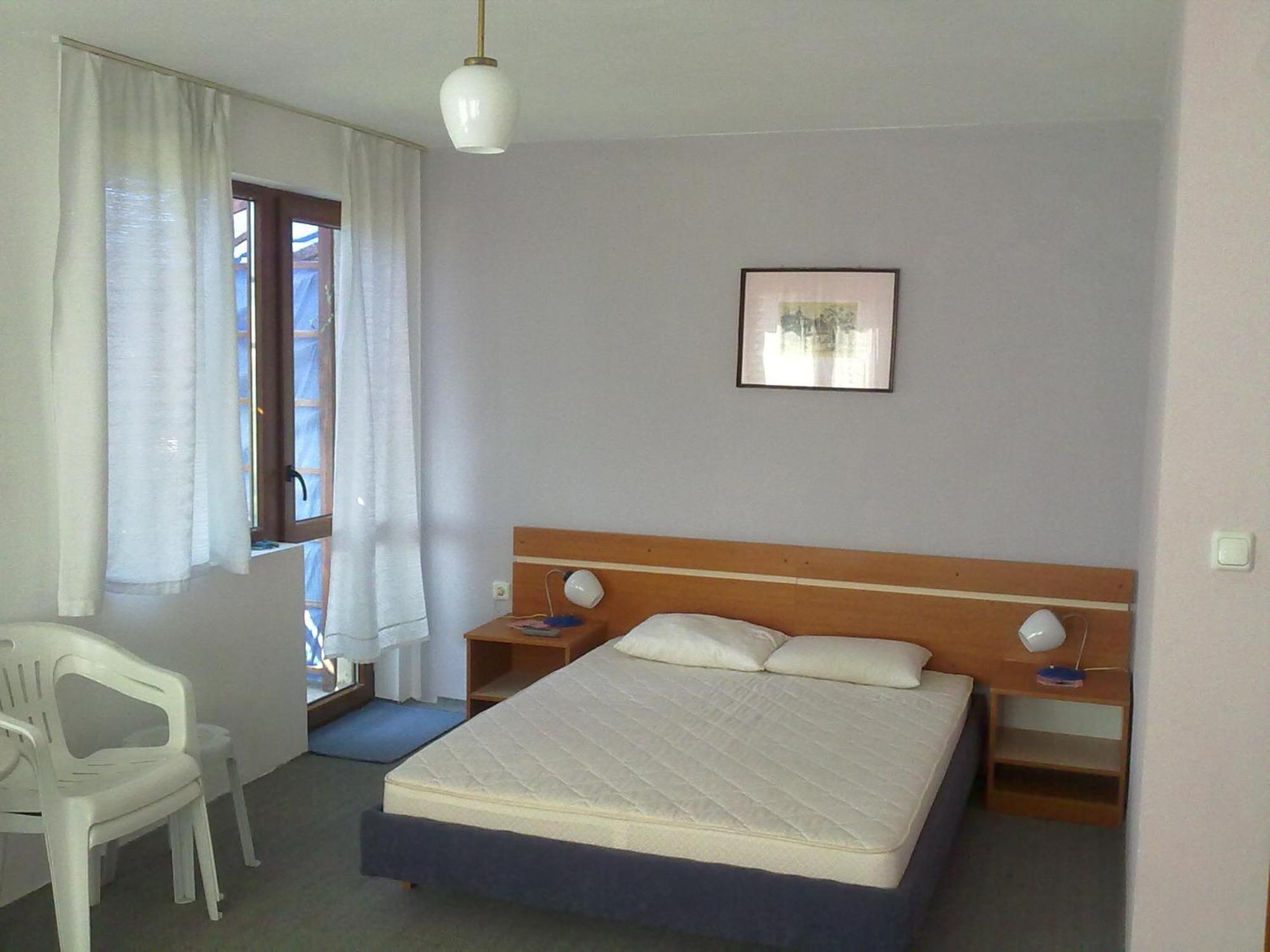 Villa Elfi Golden Sands Esterno foto